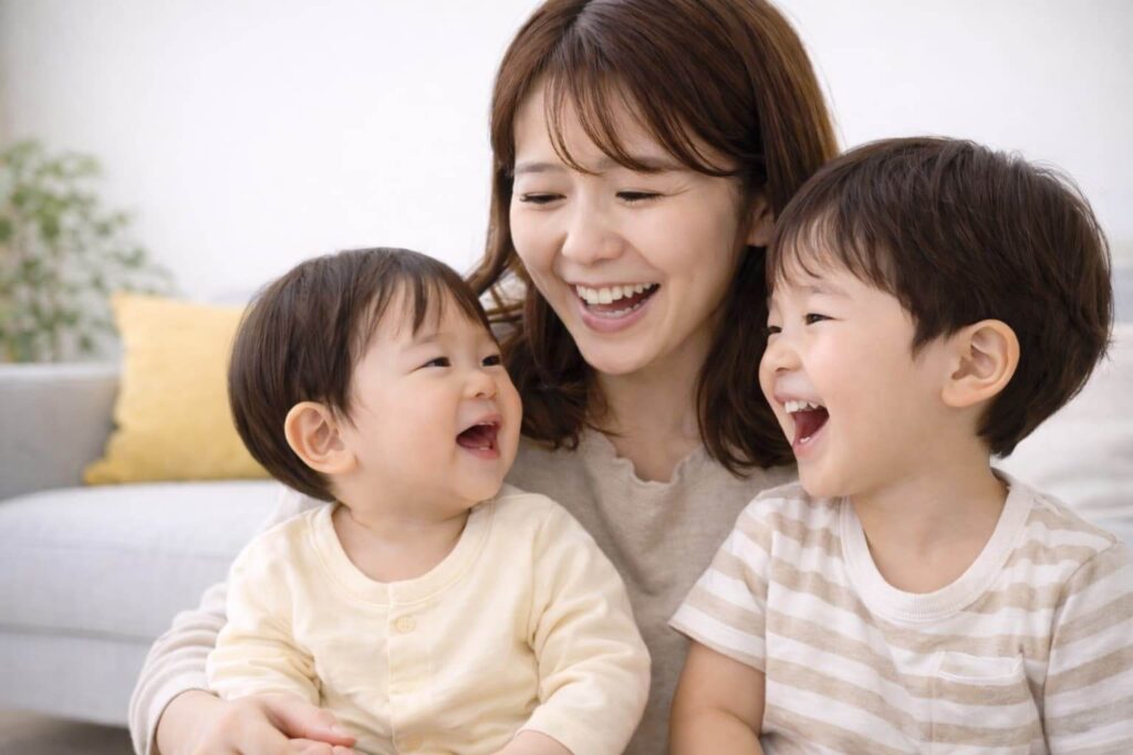 A -Japanese -parent- and- child- laughing- together.