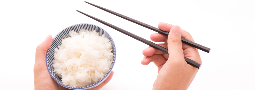 eat- rice- with- chopsticks